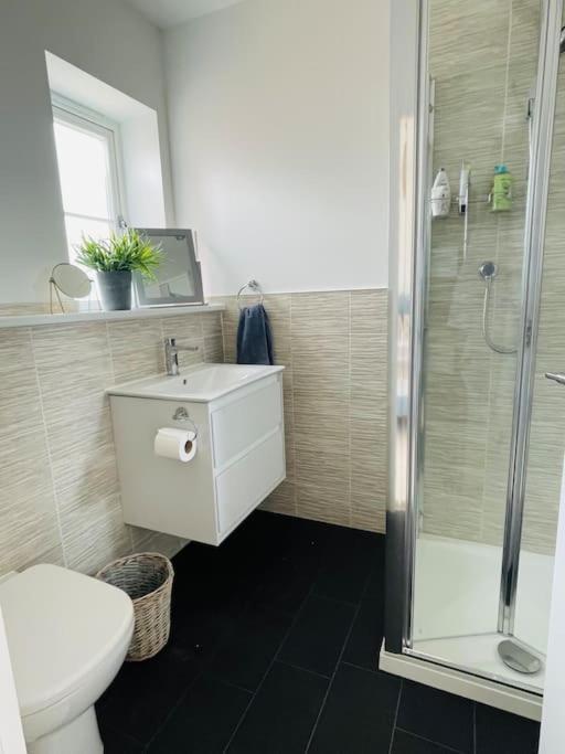 Stunning! Beautiful Contemporary Property In Holt, Norfolk Холт Экстерьер фото