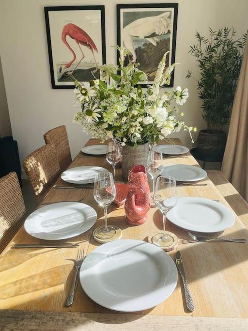 Stunning! Beautiful Contemporary Property In Holt, Norfolk Холт Экстерьер фото